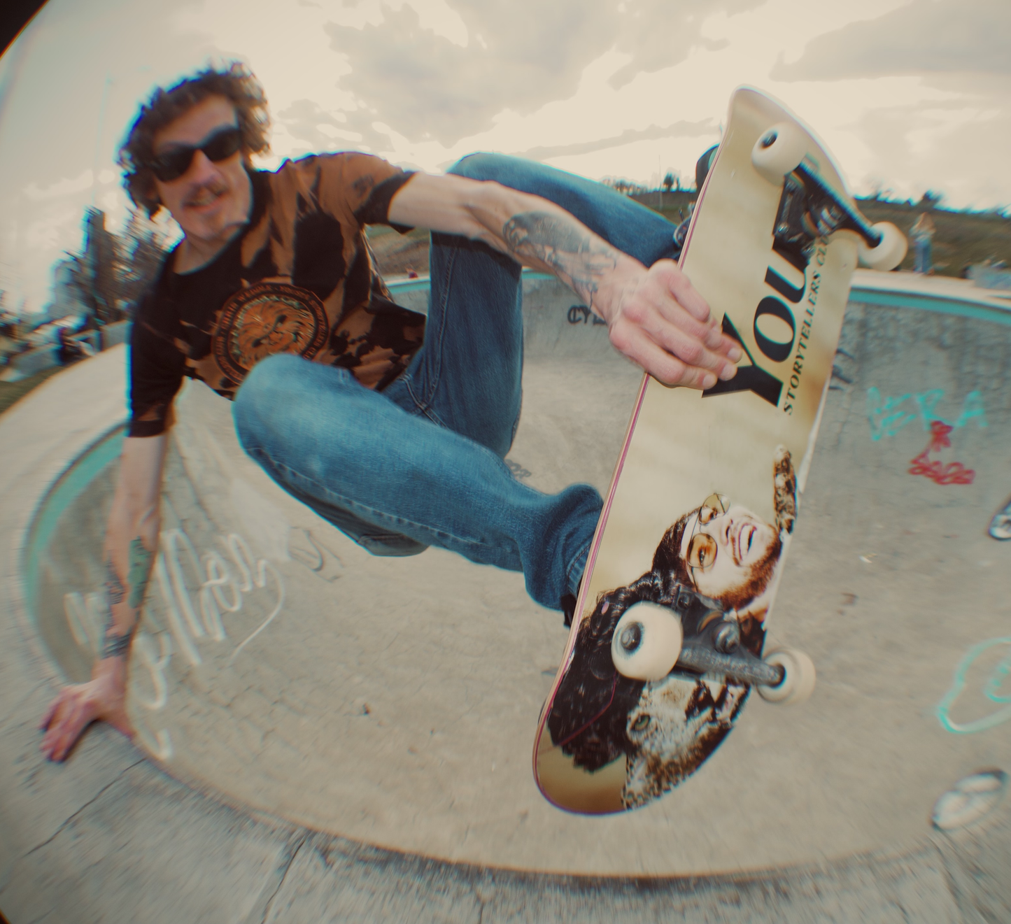 Bleach Dyed Weddle Psychic Sasquatch